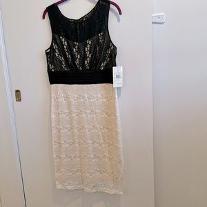 BRAND NEW: Black and White Lace Cocktail Dress 👗